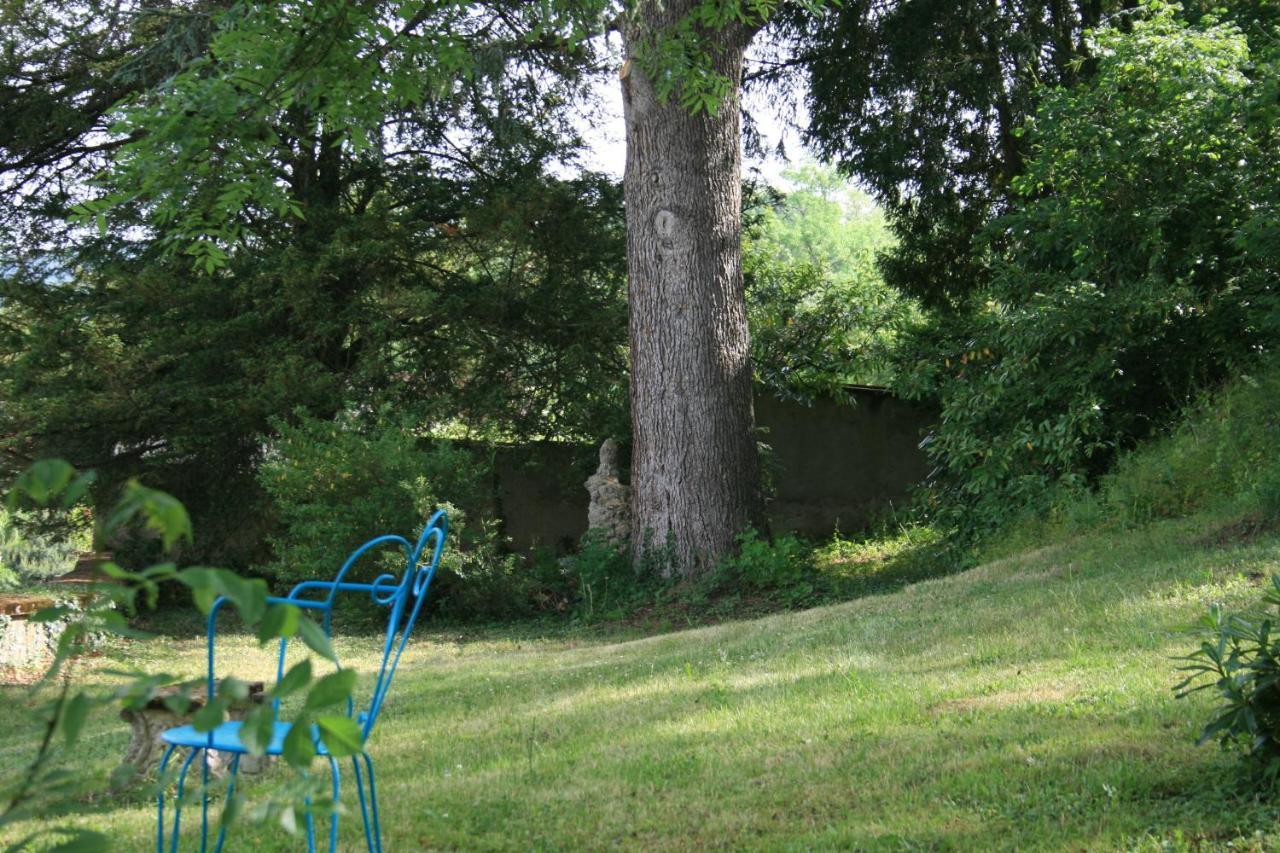 Chateau D'Arfeuilles Chambres Et Tables D'Hotes Exterior photo